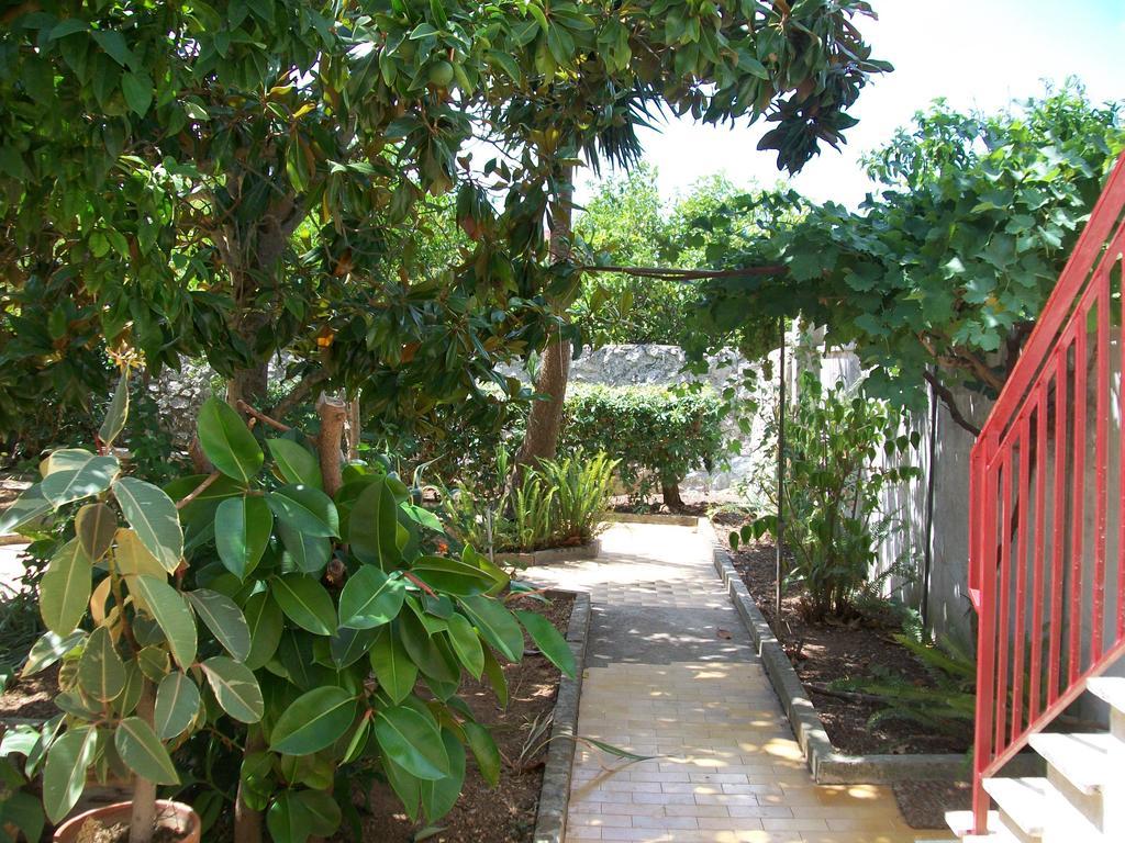 Le Calle Villa Vignacastrisi Bagian luar foto